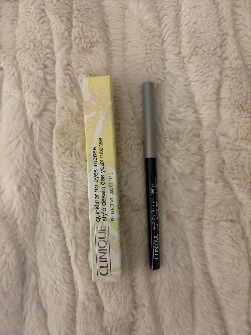 Clinique Quickliner for Eyes Intense Eyeliner — New
